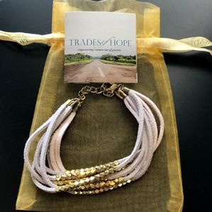 🆕 Handcrafted Beaded Bracelet